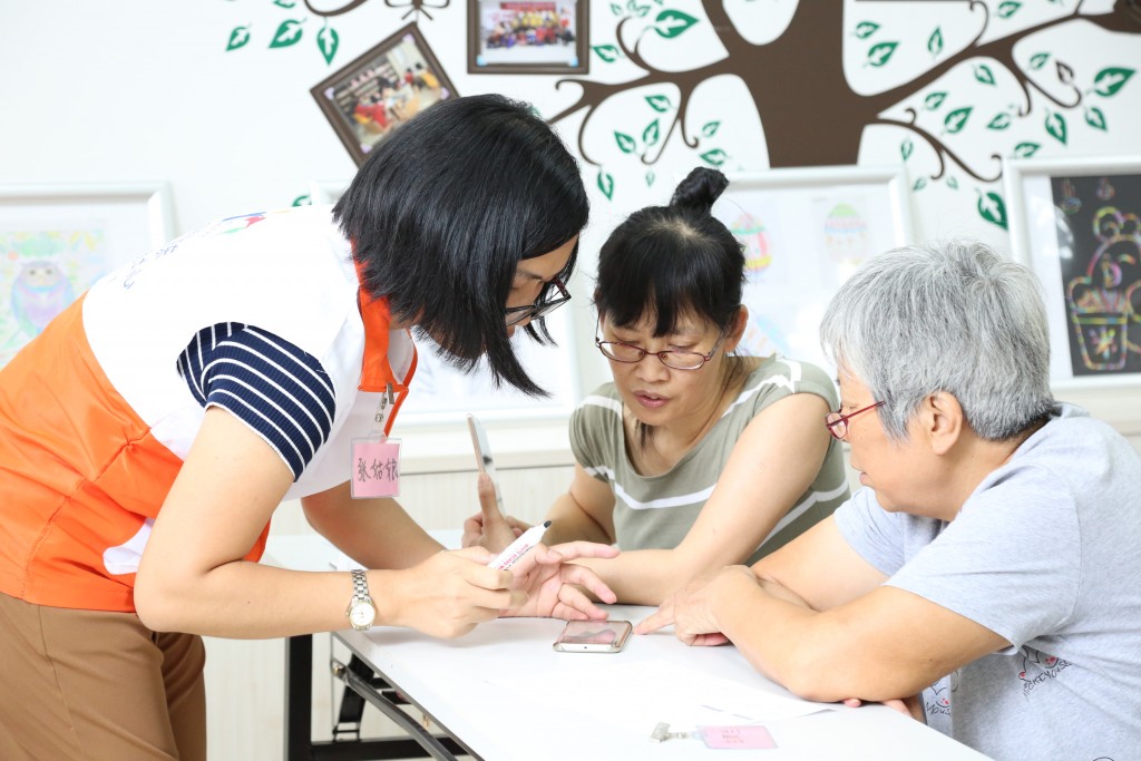 好记性.不如烂笔头 不懂就要问 【好学的老友记】